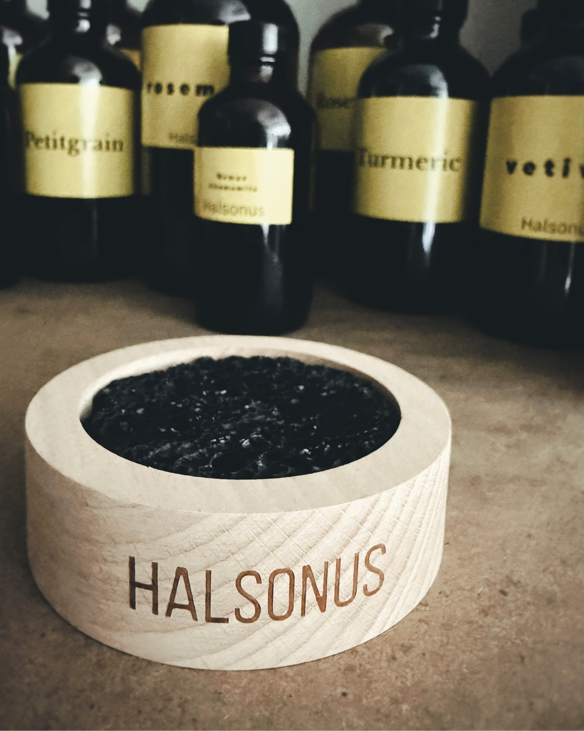 Natural lava rock passive diffuser for essential oils